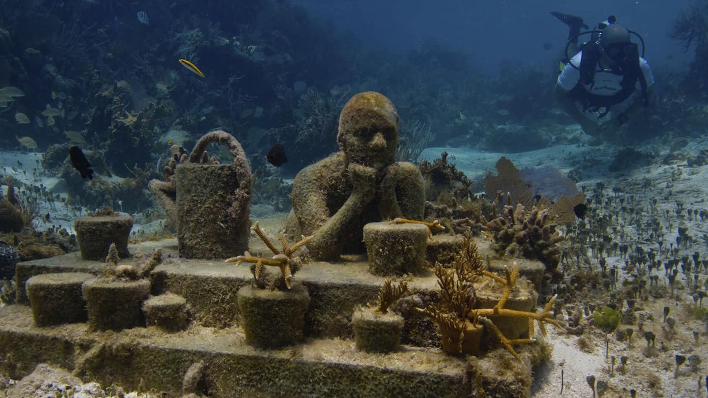 Isla Mujeres Underwater Museum of Art (MUSA)