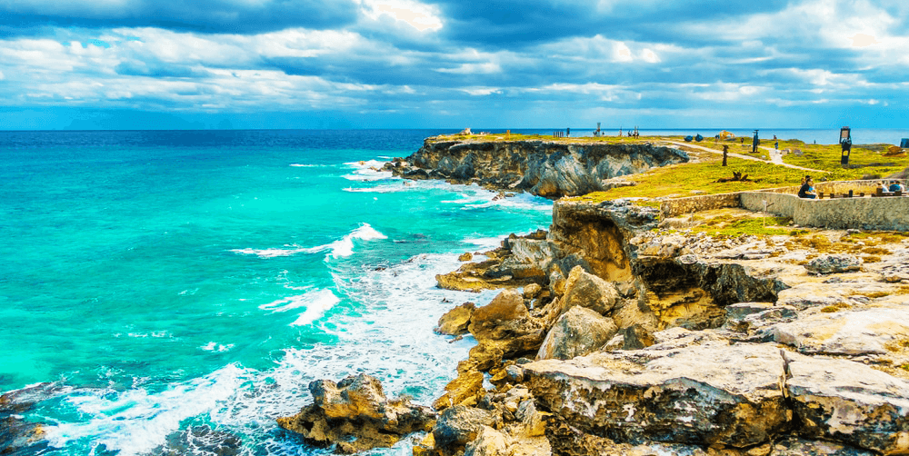 Conoce la ruina maya de Isla Mujeres: El Acantilado del Amanecer